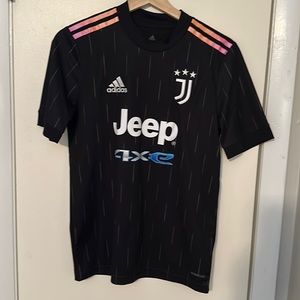Youth Juventus Jersey. Size 13/14.